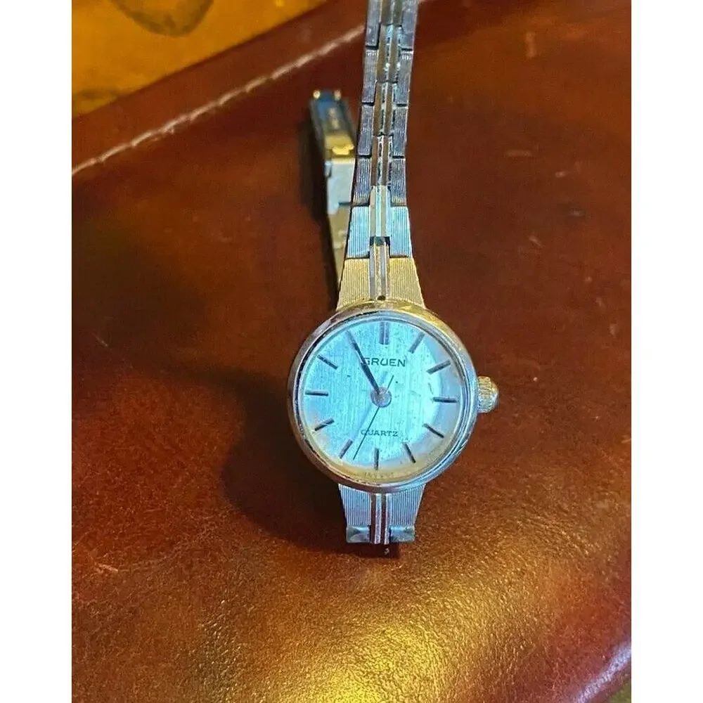 VTG Women's Gruen Dress Watch, Silver Tone Link Band